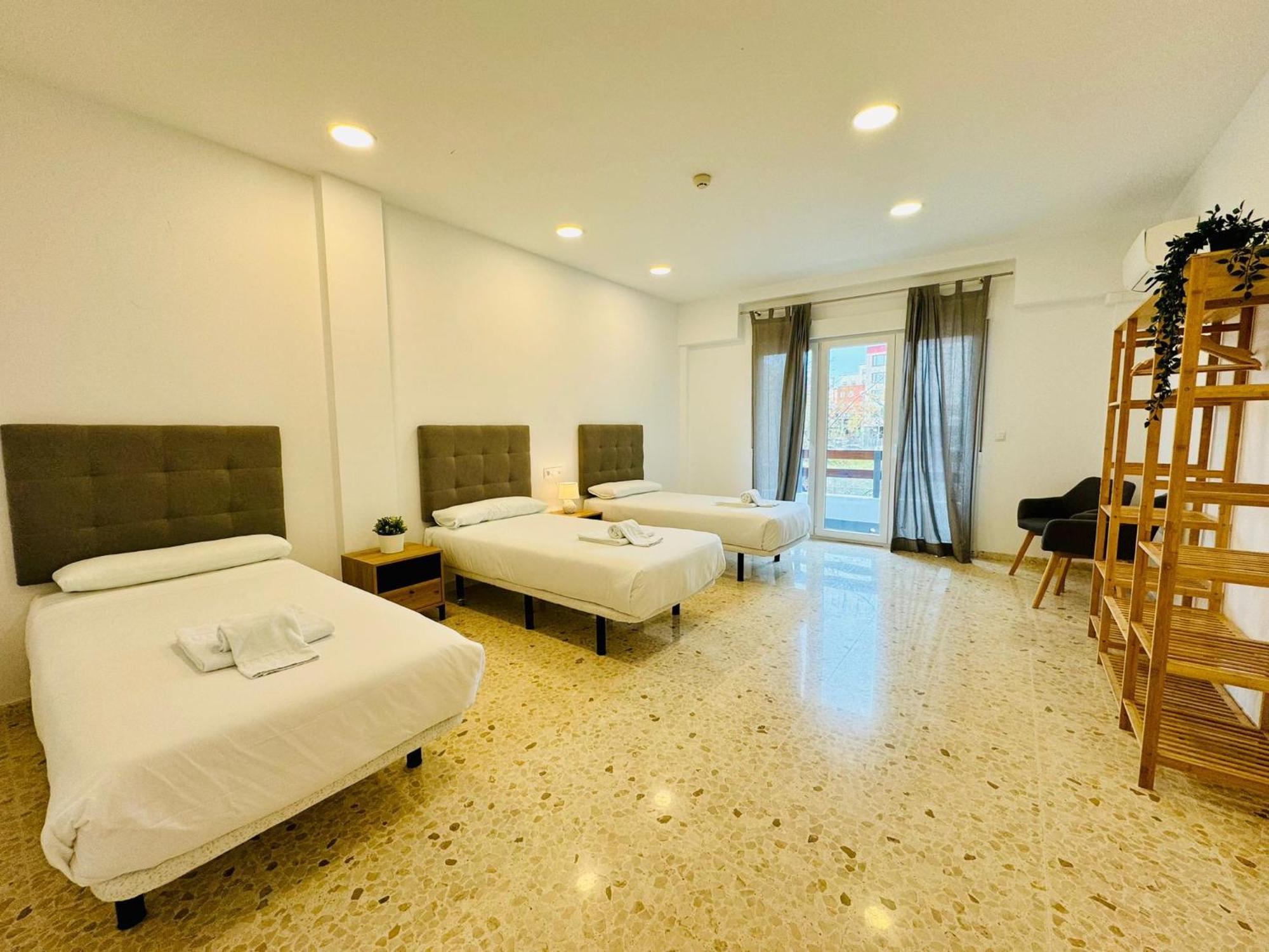 Apartamentos La Muralla Grupo Ac Gestion 加的斯 外观 照片