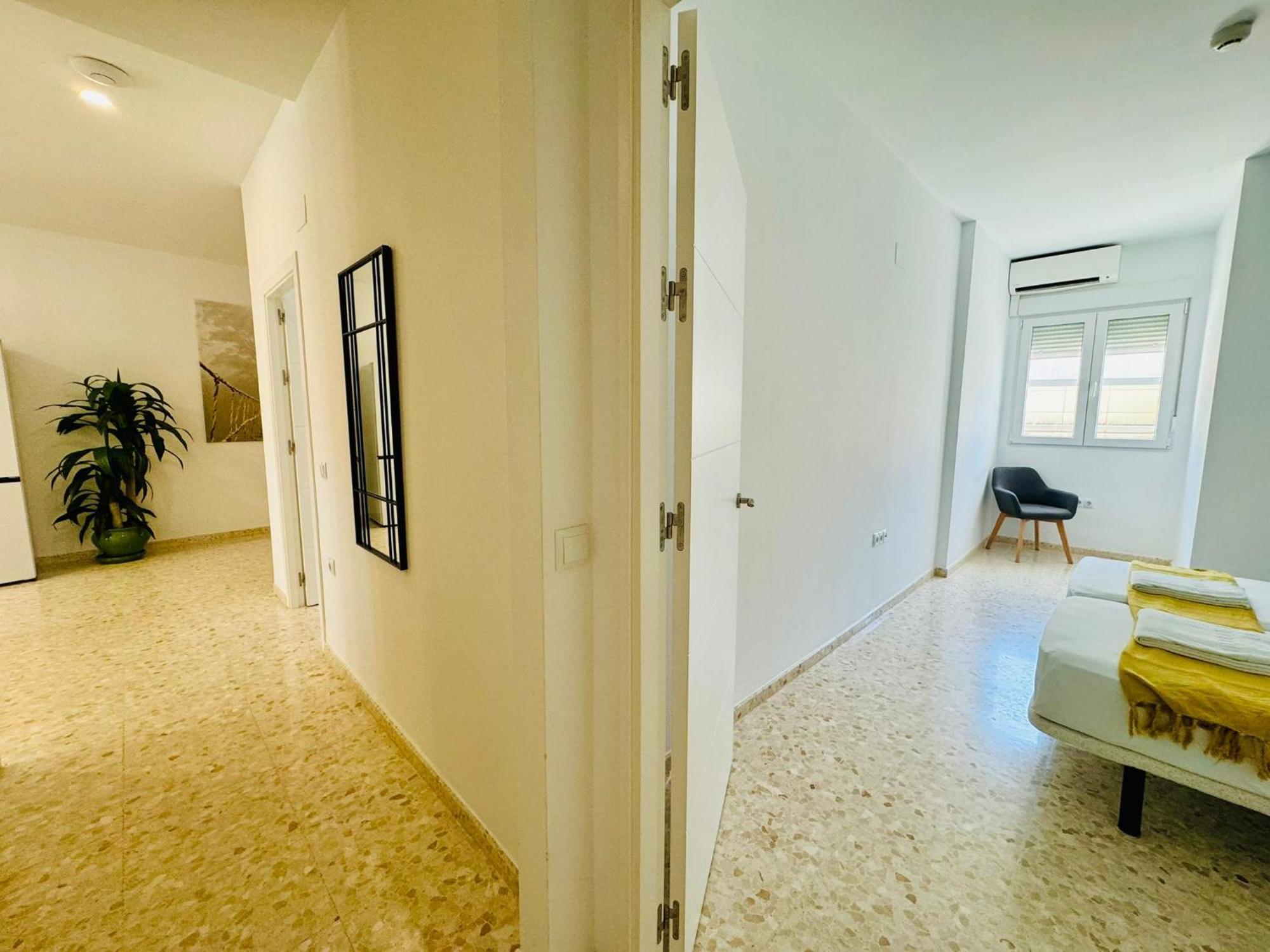 Apartamentos La Muralla Grupo Ac Gestion 加的斯 外观 照片